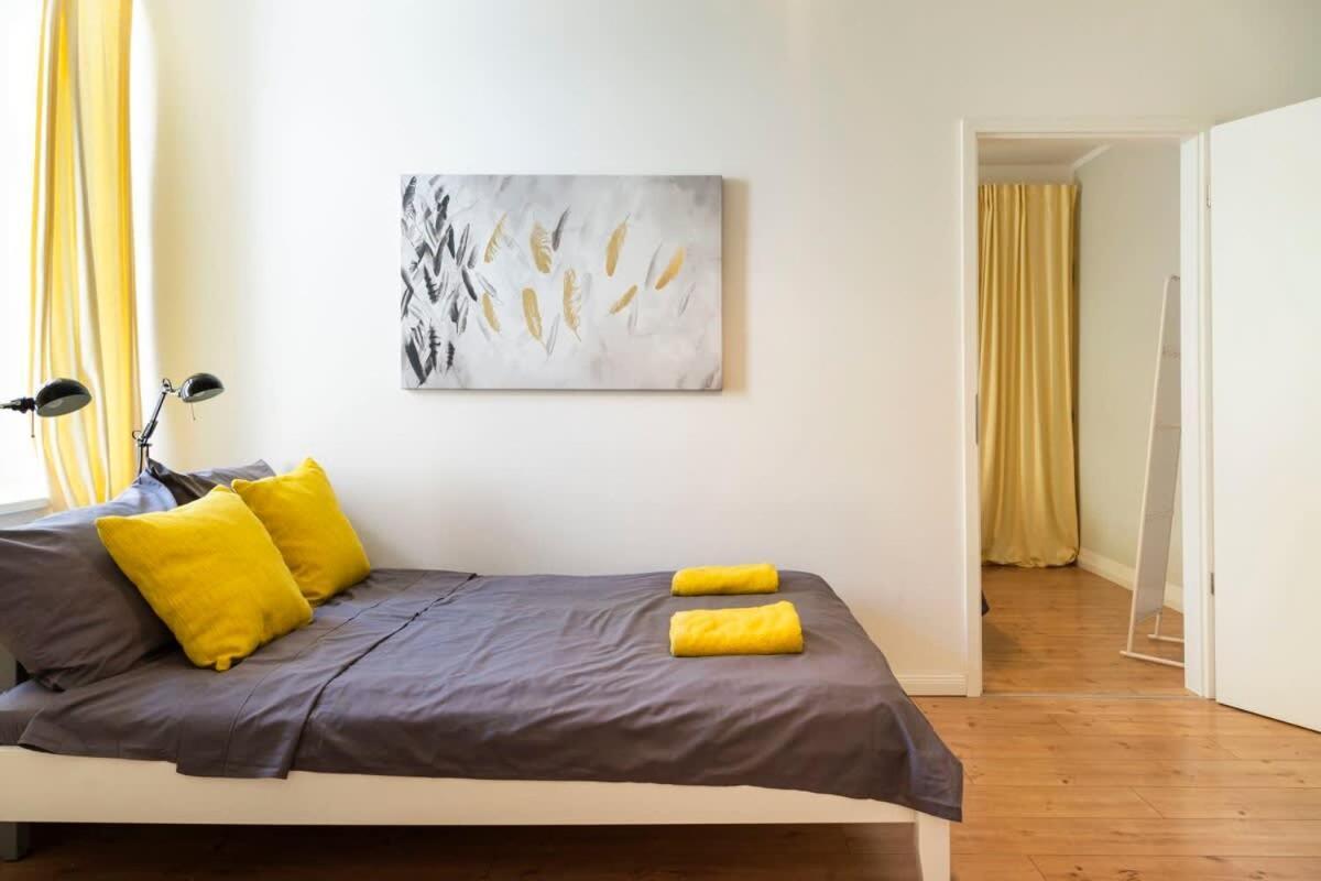Cosy Two Br Plus Self Checkin Plus Street Parking برلين المظهر الخارجي الصورة