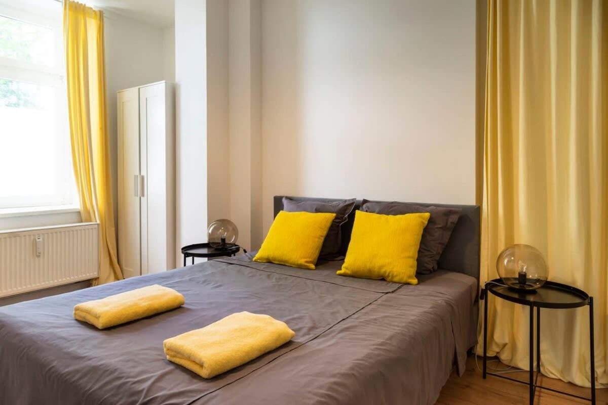 Cosy Two Br Plus Self Checkin Plus Street Parking برلين المظهر الخارجي الصورة